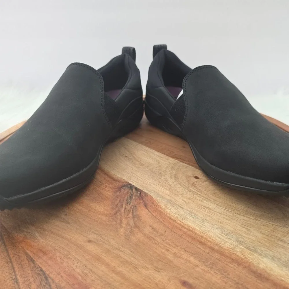 Ryka Echo Slip On‎ Black Casual Walking Shoes Womens 7.5 M RE-ZORB LITE Sneakers